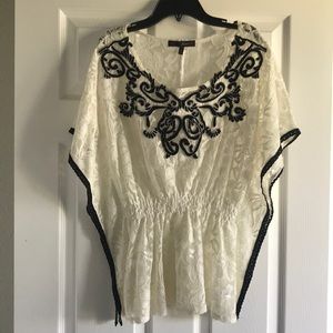 Women’s lace top